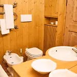 Dimora Nobile D'ottocento - Parcheggio Interno * Cortina dʼAmpezzo