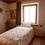Dimora Nobile D'ottocento - Parcheggio Interno كورتينا دامبيتزو